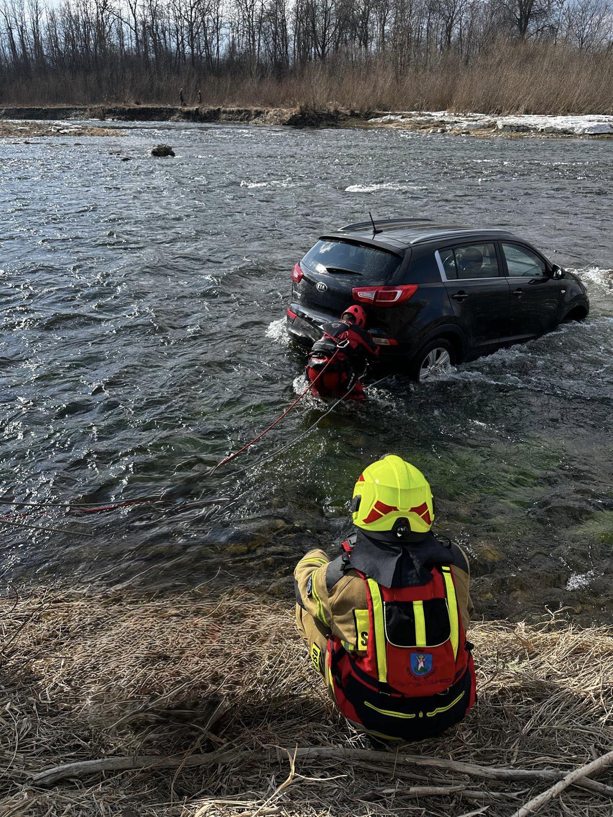 Zwłoki w Popradzie i samochód w rzece. Nowe ustalenia policji po dramatycznej akcji służb